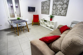 SimplyHosted Cruz, Cadiz